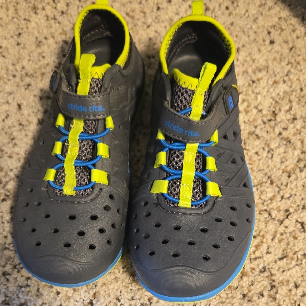 Stride Rite Kids' Black and Neon Yellow Water Shoes